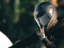 full face motorcycle helmet